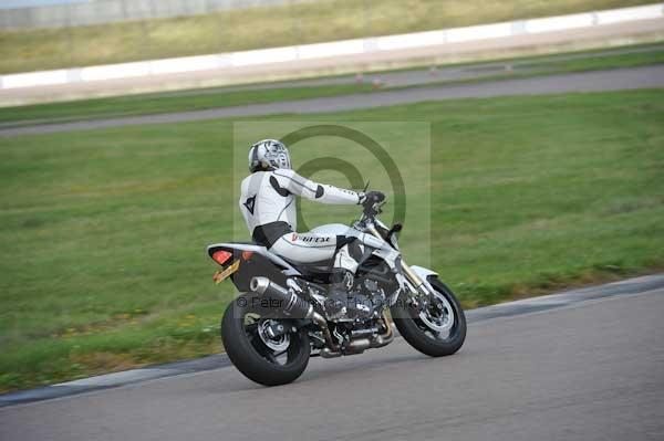Motorcycle action photographs;Rockingham;Rockingham photographs;event digital images;eventdigitalimages;no limits trackday;peter wileman photography;rockingham corby northamptonshire;trackday;trackday digital images;trackday photos