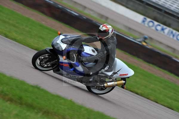 Motorcycle action photographs;Rockingham;Rockingham photographs;event digital images;eventdigitalimages;no limits trackday;peter wileman photography;rockingham corby northamptonshire;trackday;trackday digital images;trackday photos