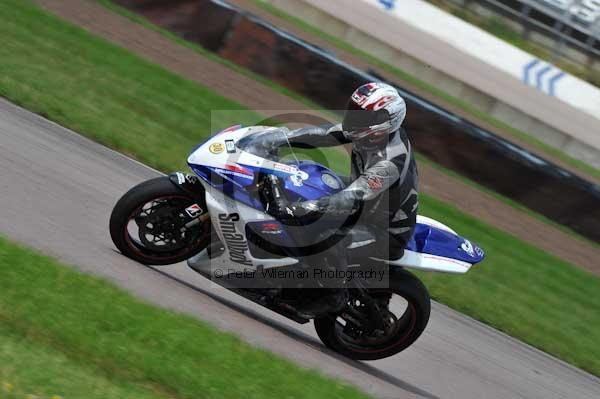 Motorcycle action photographs;Rockingham;Rockingham photographs;event digital images;eventdigitalimages;no limits trackday;peter wileman photography;rockingham corby northamptonshire;trackday;trackday digital images;trackday photos