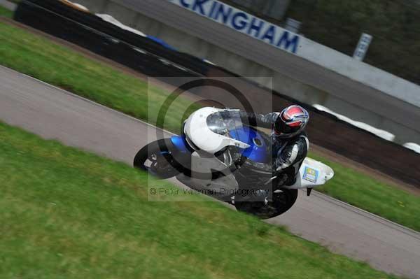 Motorcycle action photographs;Rockingham;Rockingham photographs;event digital images;eventdigitalimages;no limits trackday;peter wileman photography;rockingham corby northamptonshire;trackday;trackday digital images;trackday photos