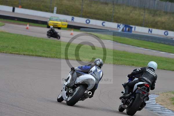 Motorcycle action photographs;Rockingham;Rockingham photographs;event digital images;eventdigitalimages;no limits trackday;peter wileman photography;rockingham corby northamptonshire;trackday;trackday digital images;trackday photos