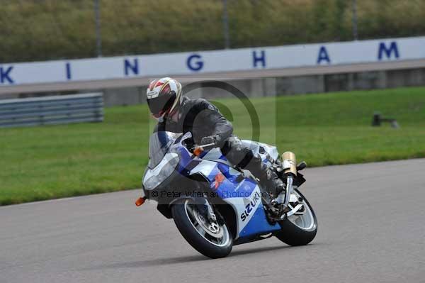 Motorcycle action photographs;Rockingham;Rockingham photographs;event digital images;eventdigitalimages;no limits trackday;peter wileman photography;rockingham corby northamptonshire;trackday;trackday digital images;trackday photos