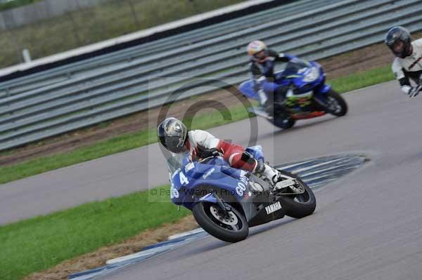 Motorcycle action photographs;Rockingham;Rockingham photographs;event digital images;eventdigitalimages;no limits trackday;peter wileman photography;rockingham corby northamptonshire;trackday;trackday digital images;trackday photos