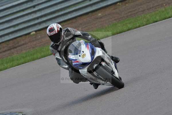 Motorcycle action photographs;Rockingham;Rockingham photographs;event digital images;eventdigitalimages;no limits trackday;peter wileman photography;rockingham corby northamptonshire;trackday;trackday digital images;trackday photos