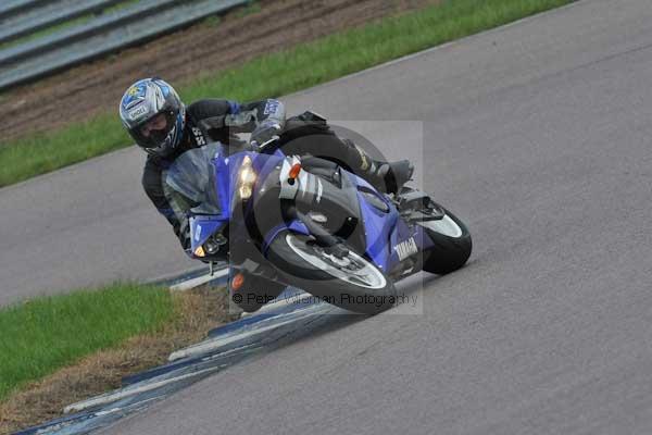 Motorcycle action photographs;Rockingham;Rockingham photographs;event digital images;eventdigitalimages;no limits trackday;peter wileman photography;rockingham corby northamptonshire;trackday;trackday digital images;trackday photos