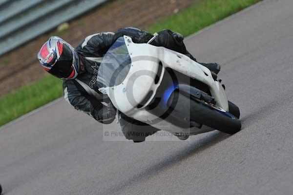 Motorcycle action photographs;Rockingham;Rockingham photographs;event digital images;eventdigitalimages;no limits trackday;peter wileman photography;rockingham corby northamptonshire;trackday;trackday digital images;trackday photos