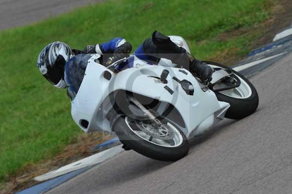 Motorcycle action photographs;Rockingham;Rockingham photographs;event digital images;eventdigitalimages;no limits trackday;peter wileman photography;rockingham corby northamptonshire;trackday;trackday digital images;trackday photos