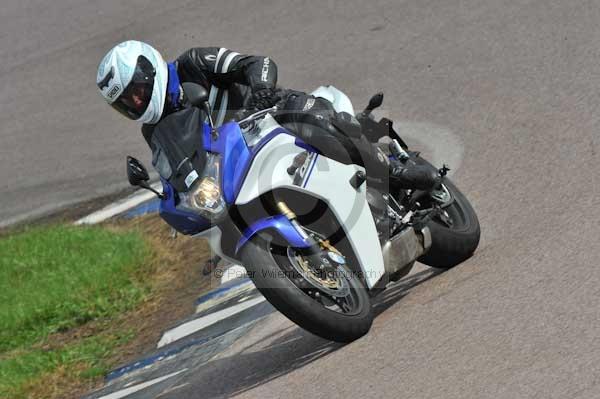 Motorcycle action photographs;Rockingham;Rockingham photographs;event digital images;eventdigitalimages;no limits trackday;peter wileman photography;rockingham corby northamptonshire;trackday;trackday digital images;trackday photos