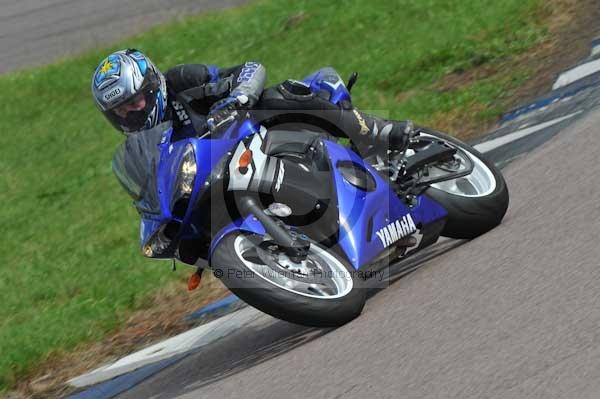 Motorcycle action photographs;Rockingham;Rockingham photographs;event digital images;eventdigitalimages;no limits trackday;peter wileman photography;rockingham corby northamptonshire;trackday;trackday digital images;trackday photos