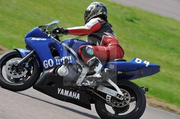 Motorcycle action photographs;Rockingham;Rockingham photographs;event digital images;eventdigitalimages;no limits trackday;peter wileman photography;rockingham corby northamptonshire;trackday;trackday digital images;trackday photos