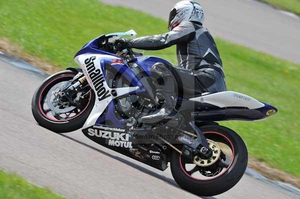 Motorcycle action photographs;Rockingham;Rockingham photographs;event digital images;eventdigitalimages;no limits trackday;peter wileman photography;rockingham corby northamptonshire;trackday;trackday digital images;trackday photos