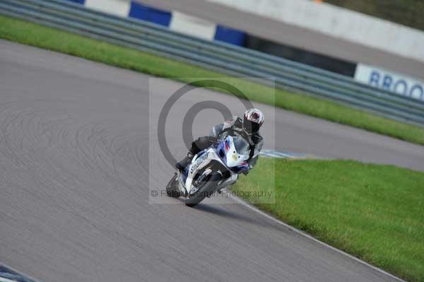 Motorcycle action photographs;Rockingham;Rockingham photographs;event digital images;eventdigitalimages;no limits trackday;peter wileman photography;rockingham corby northamptonshire;trackday;trackday digital images;trackday photos