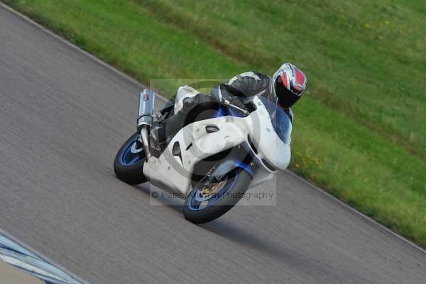 Motorcycle action photographs;Rockingham;Rockingham photographs;event digital images;eventdigitalimages;no limits trackday;peter wileman photography;rockingham corby northamptonshire;trackday;trackday digital images;trackday photos