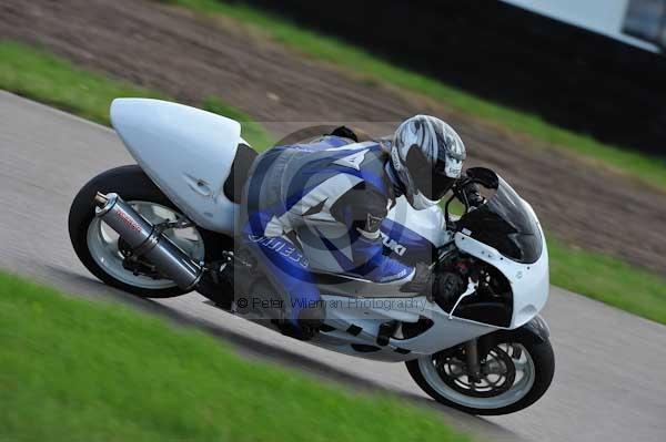 Motorcycle action photographs;Rockingham;Rockingham photographs;event digital images;eventdigitalimages;no limits trackday;peter wileman photography;rockingham corby northamptonshire;trackday;trackday digital images;trackday photos