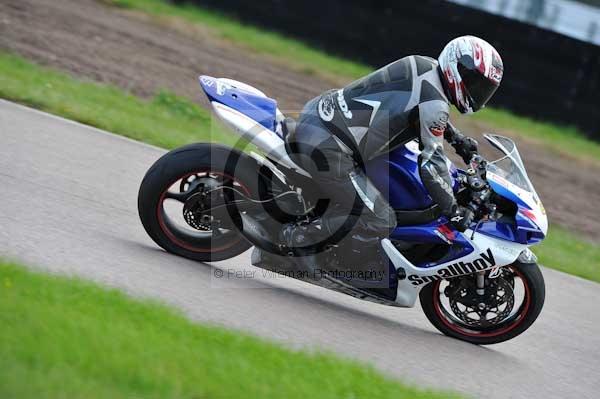 Motorcycle action photographs;Rockingham;Rockingham photographs;event digital images;eventdigitalimages;no limits trackday;peter wileman photography;rockingham corby northamptonshire;trackday;trackday digital images;trackday photos