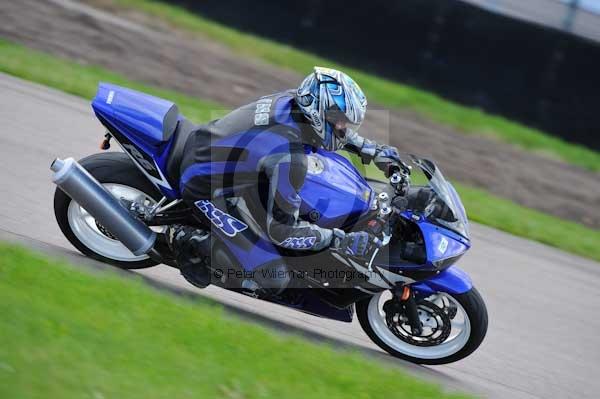 Motorcycle action photographs;Rockingham;Rockingham photographs;event digital images;eventdigitalimages;no limits trackday;peter wileman photography;rockingham corby northamptonshire;trackday;trackday digital images;trackday photos
