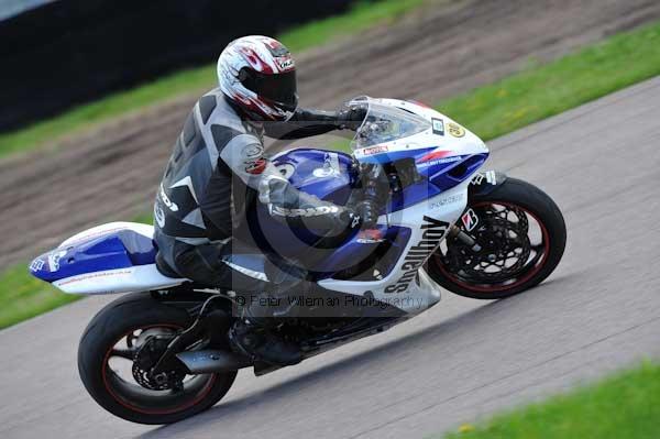 Motorcycle action photographs;Rockingham;Rockingham photographs;event digital images;eventdigitalimages;no limits trackday;peter wileman photography;rockingham corby northamptonshire;trackday;trackday digital images;trackday photos