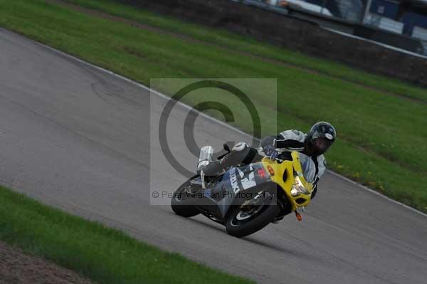 Motorcycle action photographs;Rockingham;Rockingham photographs;event digital images;eventdigitalimages;no limits trackday;peter wileman photography;rockingham corby northamptonshire;trackday;trackday digital images;trackday photos