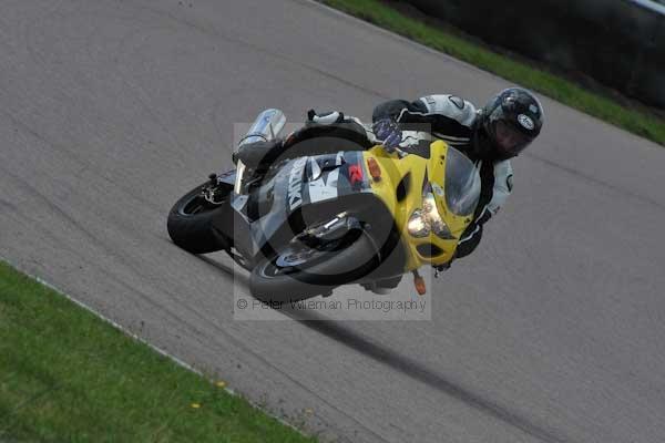 Motorcycle action photographs;Rockingham;Rockingham photographs;event digital images;eventdigitalimages;no limits trackday;peter wileman photography;rockingham corby northamptonshire;trackday;trackday digital images;trackday photos