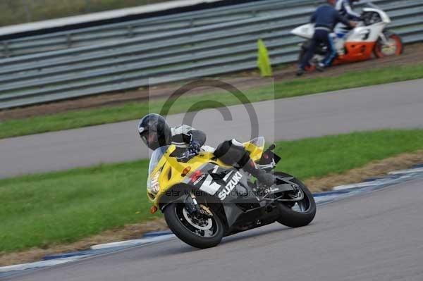 Motorcycle action photographs;Rockingham;Rockingham photographs;event digital images;eventdigitalimages;no limits trackday;peter wileman photography;rockingham corby northamptonshire;trackday;trackday digital images;trackday photos