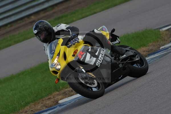 Motorcycle action photographs;Rockingham;Rockingham photographs;event digital images;eventdigitalimages;no limits trackday;peter wileman photography;rockingham corby northamptonshire;trackday;trackday digital images;trackday photos