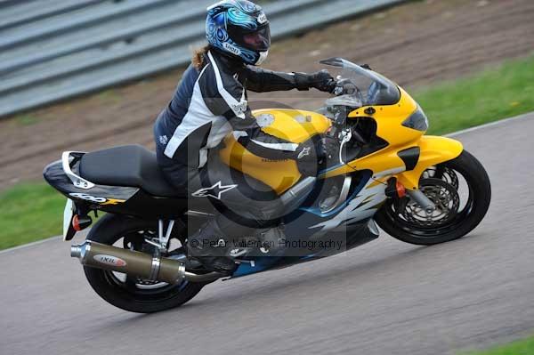 Motorcycle action photographs;Rockingham;Rockingham photographs;event digital images;eventdigitalimages;no limits trackday;peter wileman photography;rockingham corby northamptonshire;trackday;trackday digital images;trackday photos
