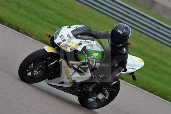 Motorcycle action photographs;Rockingham;Rockingham photographs;event digital images;eventdigitalimages;no limits trackday;peter wileman photography;rockingham corby northamptonshire;trackday;trackday digital images;trackday photos