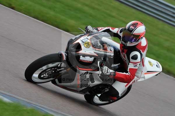 Motorcycle action photographs;Rockingham;Rockingham photographs;event digital images;eventdigitalimages;no limits trackday;peter wileman photography;rockingham corby northamptonshire;trackday;trackday digital images;trackday photos