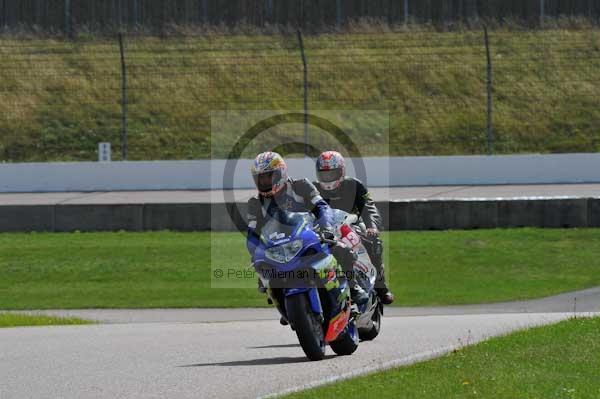 Motorcycle action photographs;Rockingham;Rockingham photographs;event digital images;eventdigitalimages;no limits trackday;peter wileman photography;rockingham corby northamptonshire;trackday;trackday digital images;trackday photos