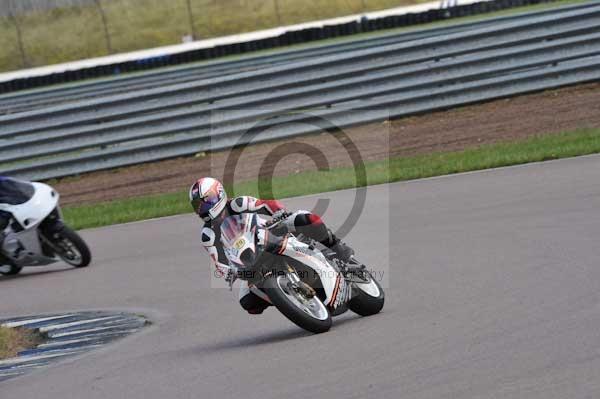 Motorcycle action photographs;Rockingham;Rockingham photographs;event digital images;eventdigitalimages;no limits trackday;peter wileman photography;rockingham corby northamptonshire;trackday;trackday digital images;trackday photos