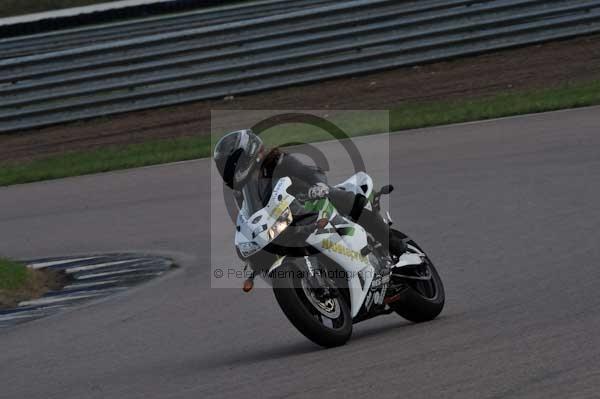 Motorcycle action photographs;Rockingham;Rockingham photographs;event digital images;eventdigitalimages;no limits trackday;peter wileman photography;rockingham corby northamptonshire;trackday;trackday digital images;trackday photos