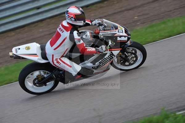 Motorcycle action photographs;Rockingham;Rockingham photographs;event digital images;eventdigitalimages;no limits trackday;peter wileman photography;rockingham corby northamptonshire;trackday;trackday digital images;trackday photos