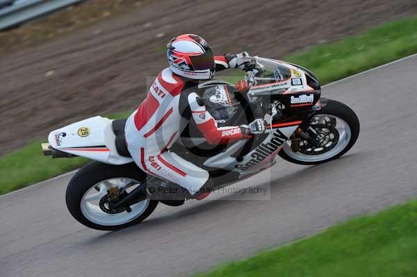 Motorcycle action photographs;Rockingham;Rockingham photographs;event digital images;eventdigitalimages;no limits trackday;peter wileman photography;rockingham corby northamptonshire;trackday;trackday digital images;trackday photos