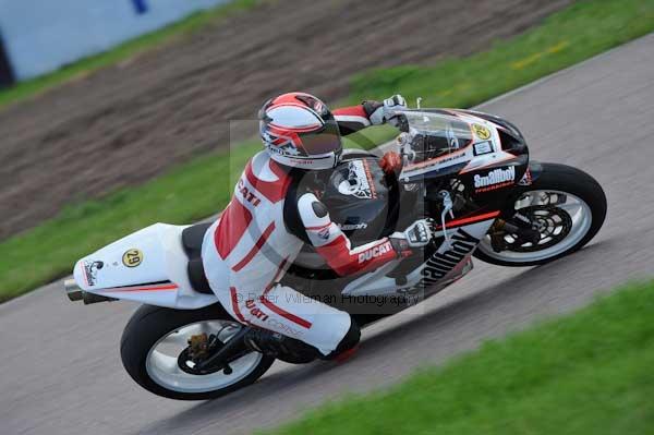 Motorcycle action photographs;Rockingham;Rockingham photographs;event digital images;eventdigitalimages;no limits trackday;peter wileman photography;rockingham corby northamptonshire;trackday;trackday digital images;trackday photos