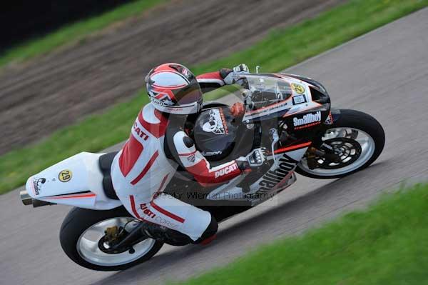 Motorcycle action photographs;Rockingham;Rockingham photographs;event digital images;eventdigitalimages;no limits trackday;peter wileman photography;rockingham corby northamptonshire;trackday;trackday digital images;trackday photos