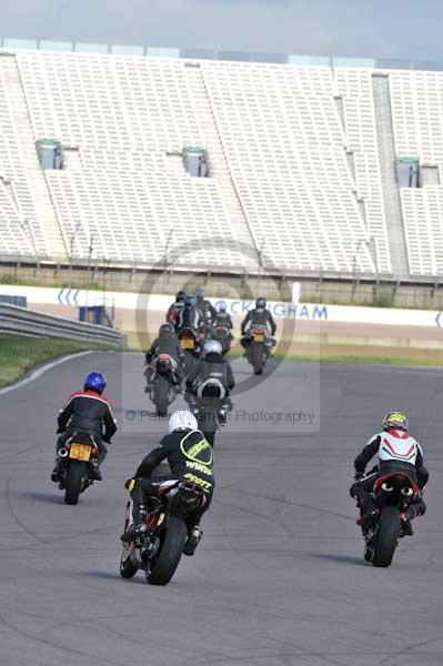 Motorcycle action photographs;Rockingham;Rockingham photographs;event digital images;eventdigitalimages;no limits trackday;peter wileman photography;rockingham corby northamptonshire;trackday;trackday digital images;trackday photos