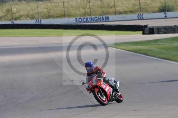 Motorcycle action photographs;Rockingham;Rockingham photographs;event digital images;eventdigitalimages;no limits trackday;peter wileman photography;rockingham corby northamptonshire;trackday;trackday digital images;trackday photos