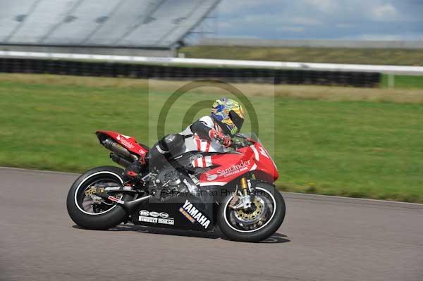Motorcycle action photographs;Rockingham;Rockingham photographs;event digital images;eventdigitalimages;no limits trackday;peter wileman photography;rockingham corby northamptonshire;trackday;trackday digital images;trackday photos