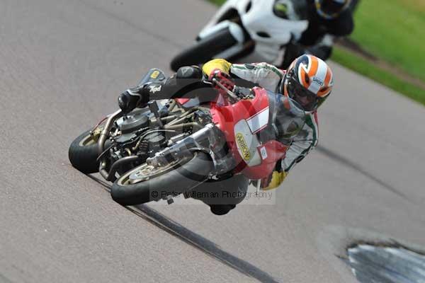 Motorcycle action photographs;Rockingham;Rockingham photographs;event digital images;eventdigitalimages;no limits trackday;peter wileman photography;rockingham corby northamptonshire;trackday;trackday digital images;trackday photos