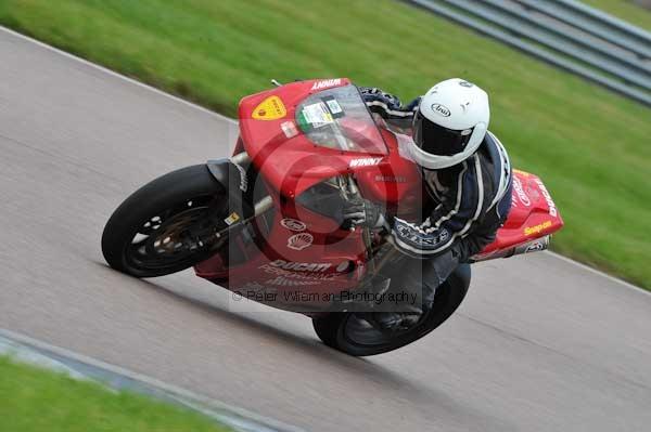 Motorcycle action photographs;Rockingham;Rockingham photographs;event digital images;eventdigitalimages;no limits trackday;peter wileman photography;rockingham corby northamptonshire;trackday;trackday digital images;trackday photos