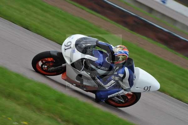 Motorcycle action photographs;Rockingham;Rockingham photographs;event digital images;eventdigitalimages;no limits trackday;peter wileman photography;rockingham corby northamptonshire;trackday;trackday digital images;trackday photos