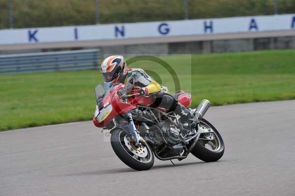 Motorcycle action photographs;Rockingham;Rockingham photographs;event digital images;eventdigitalimages;no limits trackday;peter wileman photography;rockingham corby northamptonshire;trackday;trackday digital images;trackday photos