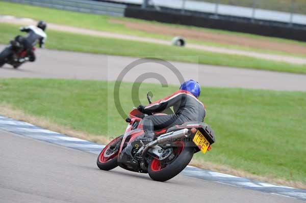 Motorcycle action photographs;Rockingham;Rockingham photographs;event digital images;eventdigitalimages;no limits trackday;peter wileman photography;rockingham corby northamptonshire;trackday;trackday digital images;trackday photos