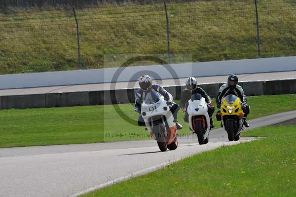Motorcycle action photographs;Rockingham;Rockingham photographs;event digital images;eventdigitalimages;no limits trackday;peter wileman photography;rockingham corby northamptonshire;trackday;trackday digital images;trackday photos