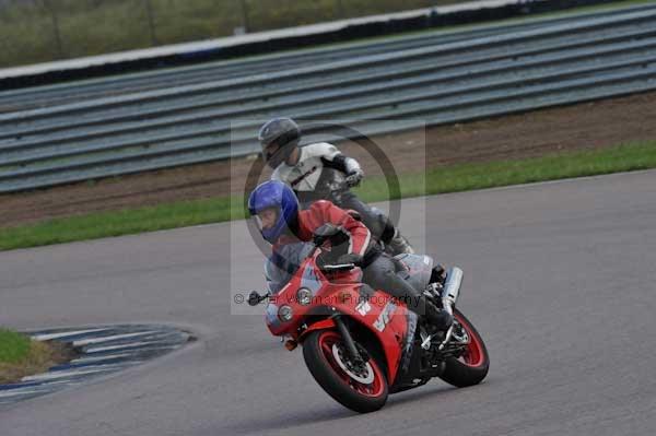 Motorcycle action photographs;Rockingham;Rockingham photographs;event digital images;eventdigitalimages;no limits trackday;peter wileman photography;rockingham corby northamptonshire;trackday;trackday digital images;trackday photos