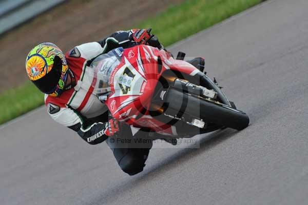 Motorcycle action photographs;Rockingham;Rockingham photographs;event digital images;eventdigitalimages;no limits trackday;peter wileman photography;rockingham corby northamptonshire;trackday;trackday digital images;trackday photos