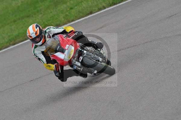 Motorcycle action photographs;Rockingham;Rockingham photographs;event digital images;eventdigitalimages;no limits trackday;peter wileman photography;rockingham corby northamptonshire;trackday;trackday digital images;trackday photos