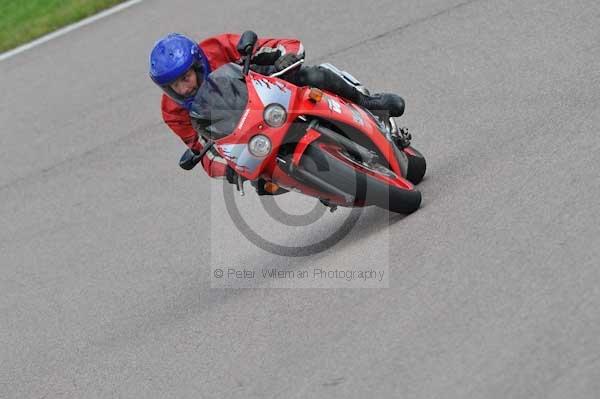 Motorcycle action photographs;Rockingham;Rockingham photographs;event digital images;eventdigitalimages;no limits trackday;peter wileman photography;rockingham corby northamptonshire;trackday;trackday digital images;trackday photos