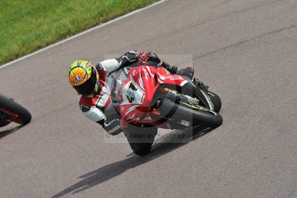 Motorcycle action photographs;Rockingham;Rockingham photographs;event digital images;eventdigitalimages;no limits trackday;peter wileman photography;rockingham corby northamptonshire;trackday;trackday digital images;trackday photos