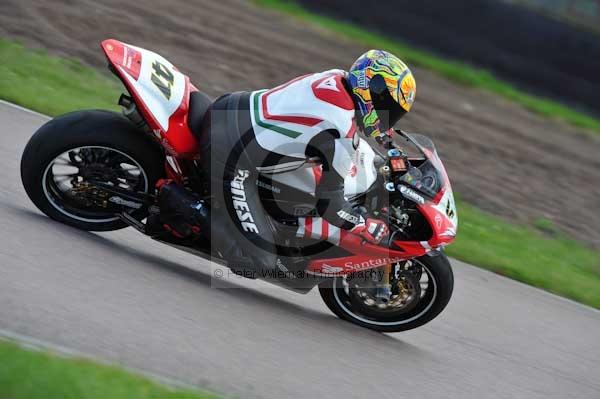 Motorcycle action photographs;Rockingham;Rockingham photographs;event digital images;eventdigitalimages;no limits trackday;peter wileman photography;rockingham corby northamptonshire;trackday;trackday digital images;trackday photos